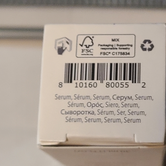 First Aid Beauty White .3% Retinol Complex Serum NIB 30 Ml/1 Oz - Picture 7 of 7